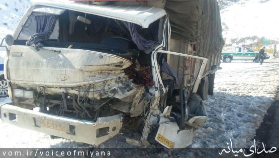 وقوع دو حادثه رانندگی در محور میانه - قره چمن +تصاویر